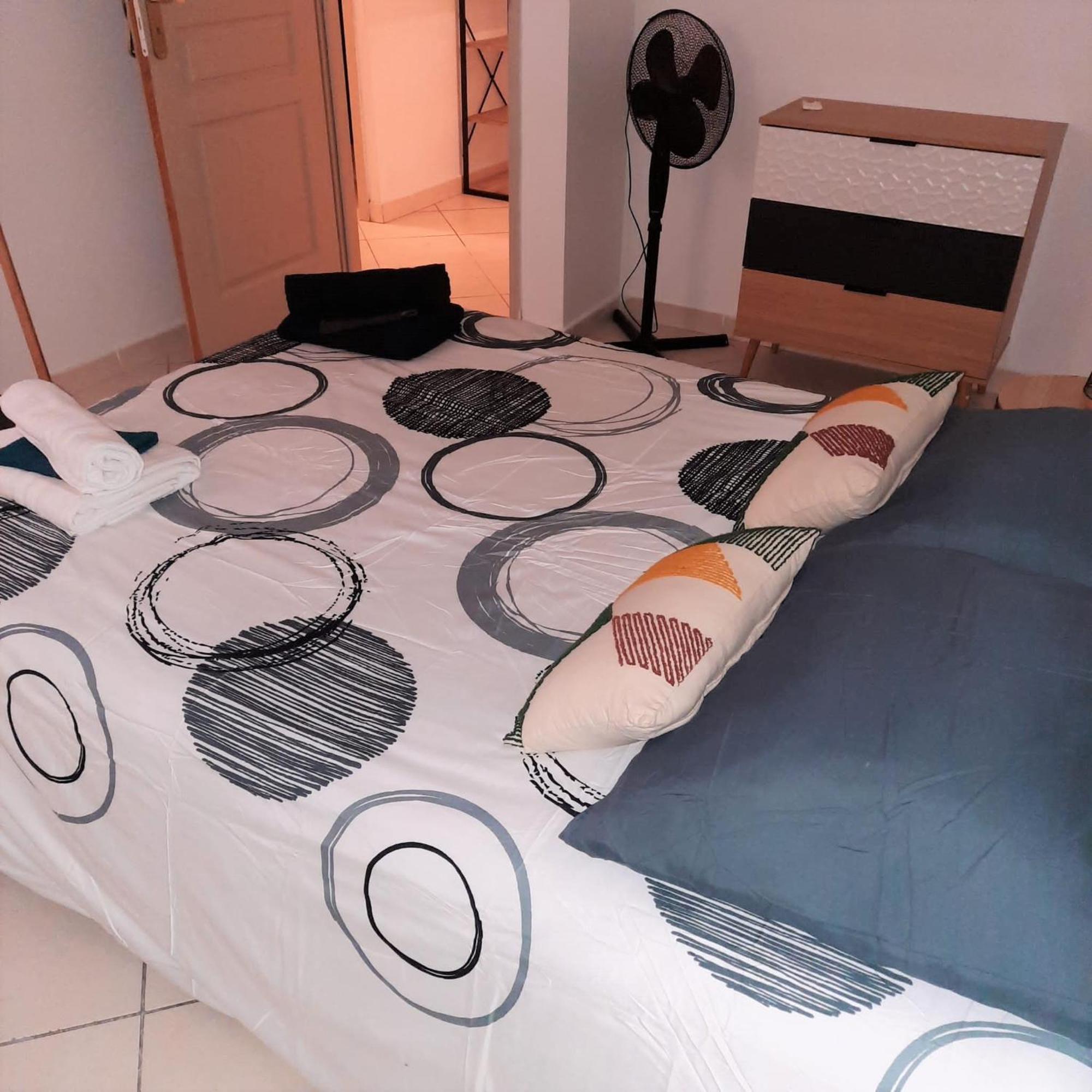 Le Albert 1Er Beziers Appartements Tout Equipes Exterior foto